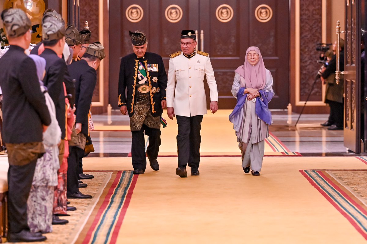 Anwar Ibrahim tweet media