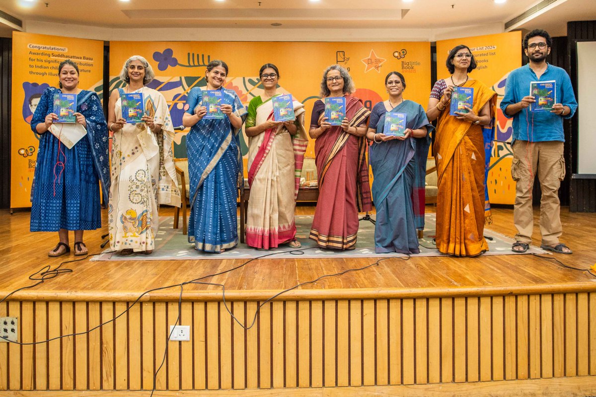 ParagReads tweet media