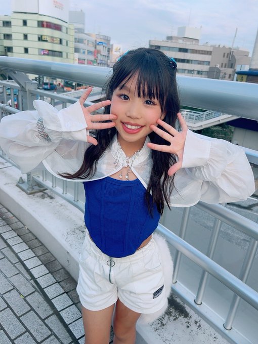 Twitterのコスプレ画像15