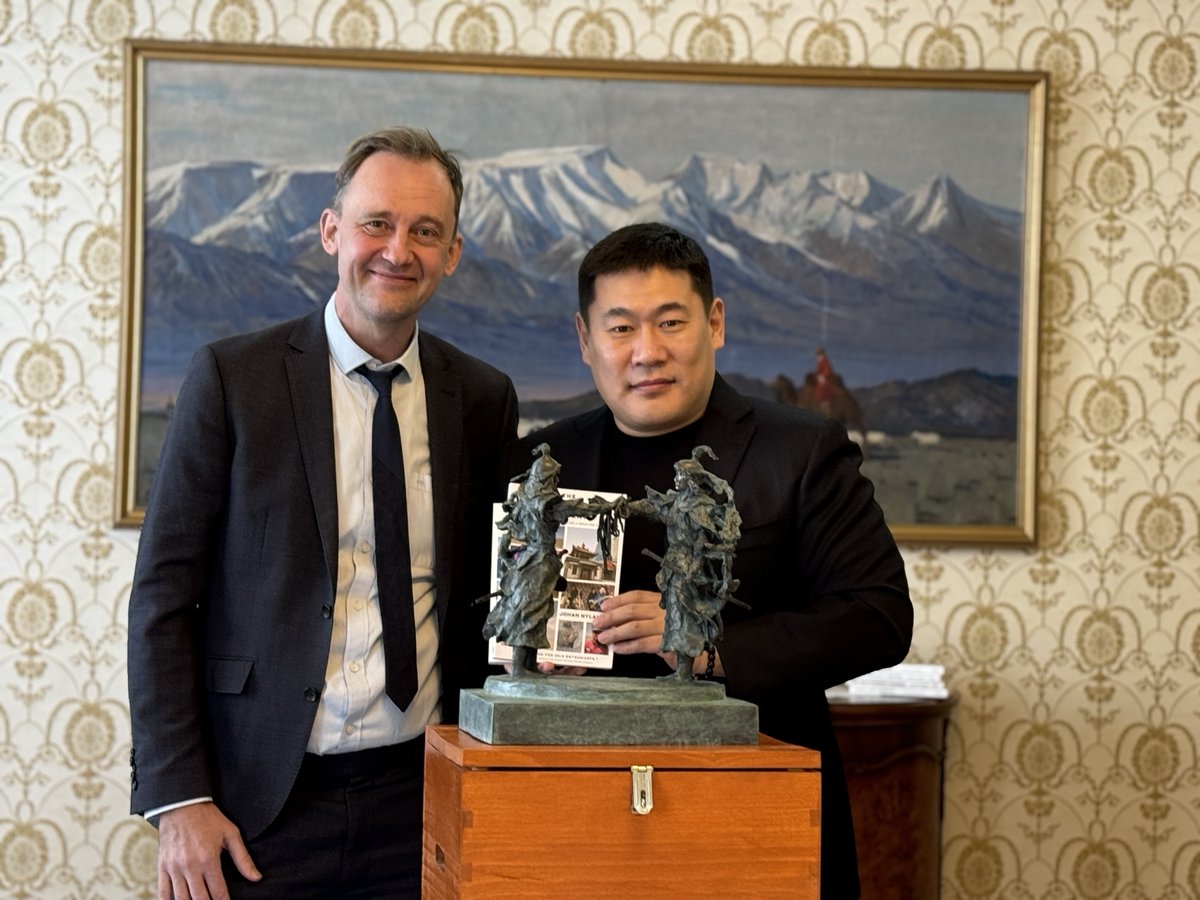 Congratulations to Prime Minsiter Oyun-Erdene and his MPP for winning the parliamentary elections in #Mongolia. 

I've interviewed the PM during several sessions – as well as opposition leaders – for my latest book, "The Wolf Economy Awakens".
amazon.com/Wolf-Economy-A…