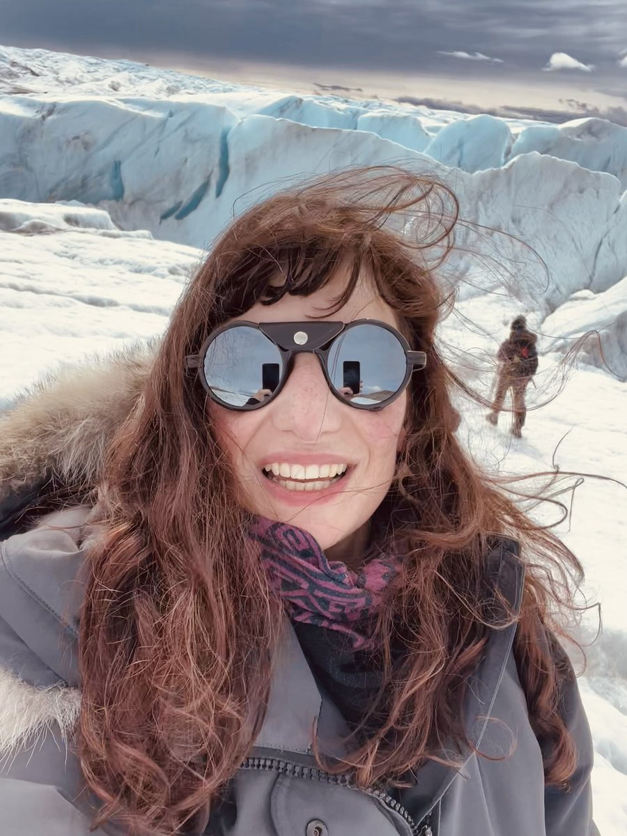 Eliza Cook tweet media