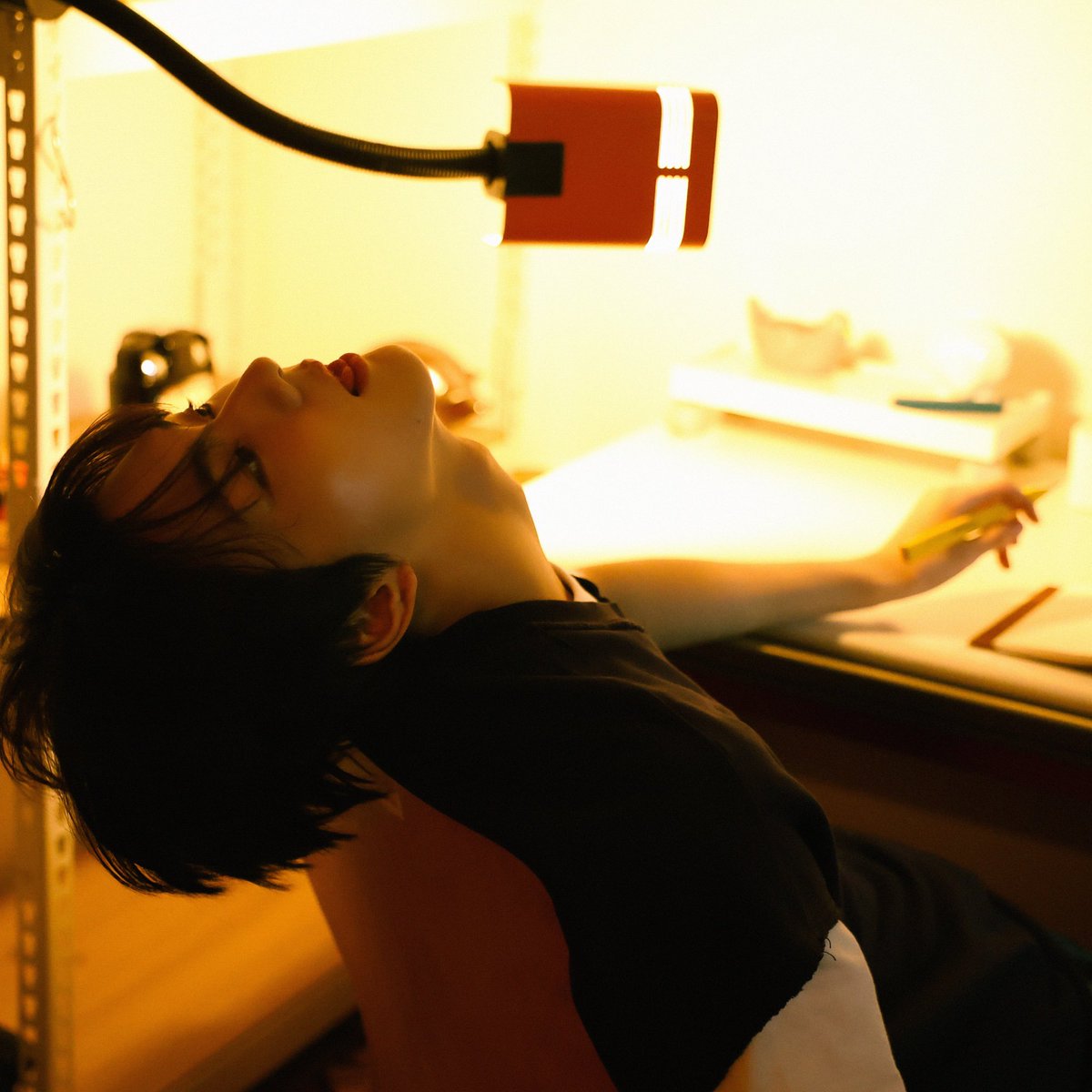 jungwonfeeds's tweet image. JUNGWON???