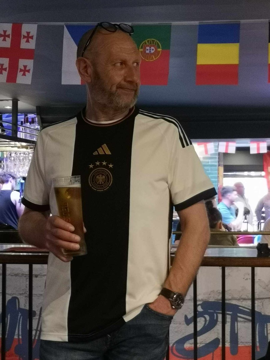 KPPhotography4's tweet photo. That was a great evening.
A storm, a suspense and what a match.
#EURO2024 #support #GermanyVsDenmark https://t.co/zihxXLTPc4