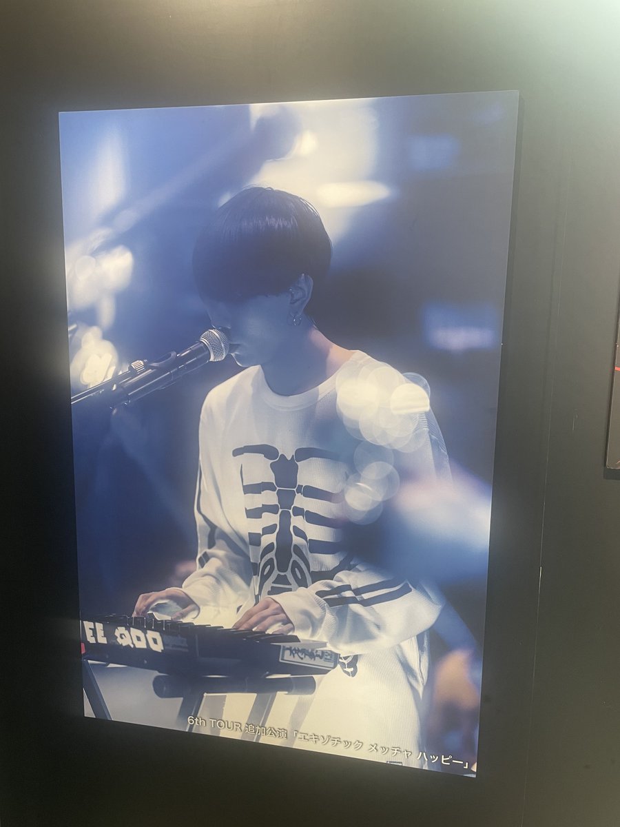 hvb0ne's tweet photo. 追悼展行けなかった人達に向けていっぱい写真載せるねほんとにどれも幸せで溢れてるから見て欲しい😭 https://t.co/0qNCwYNkKo