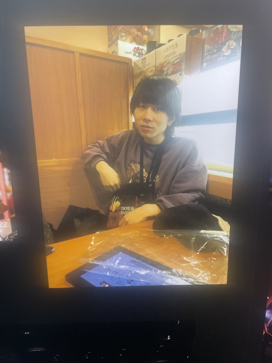 hvb0ne's tweet photo. 追悼展行けなかった人達に向けていっぱい写真載せるねほんとにどれも幸せで溢れてるから見て欲しい😭 https://t.co/0qNCwYNkKo