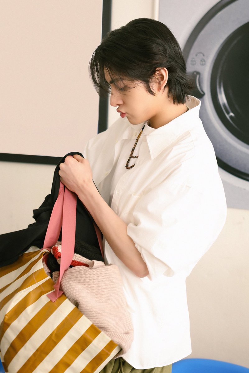 15ARCHIVEz's tweet photo. #JAKE engene ver concept photo 🤍 https://t.co/cjUtBCjzJn