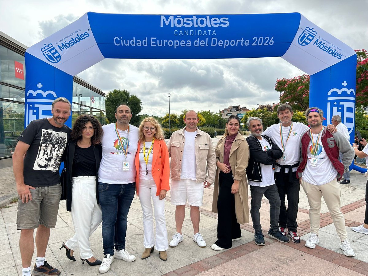🏃🏻 La Plaza del Sol del PAU-4 ha sido el punto de partida de la I Carrera por la Diversidad celebrada en nuestra ciudad, organizada por la Concejalía de Deportes y nuestros amigos de <a href="/MostolesVisible/">Móstoles Visible</a>.

¡Ha sido un placer compartir este evento con vosotros!