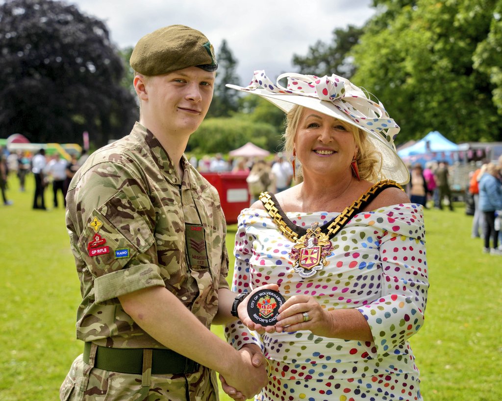 🎉🎉 Congratulations to Sgt Temple-Purcell who was appointed Mayor's Cadet by <a href="/WolvesMayor/">WolvesMayor</a> for 2024-25. A fantastic achievement and a testament to his hard work and commitment 🎉🎉 #CCF <a href="/CCFcadets/">Combined Cadet Force</a> <a href="/ArmyCadetsUK/">Army Cadets UK</a> <a href="/TheRoyalSchool/">The Royal School</a>