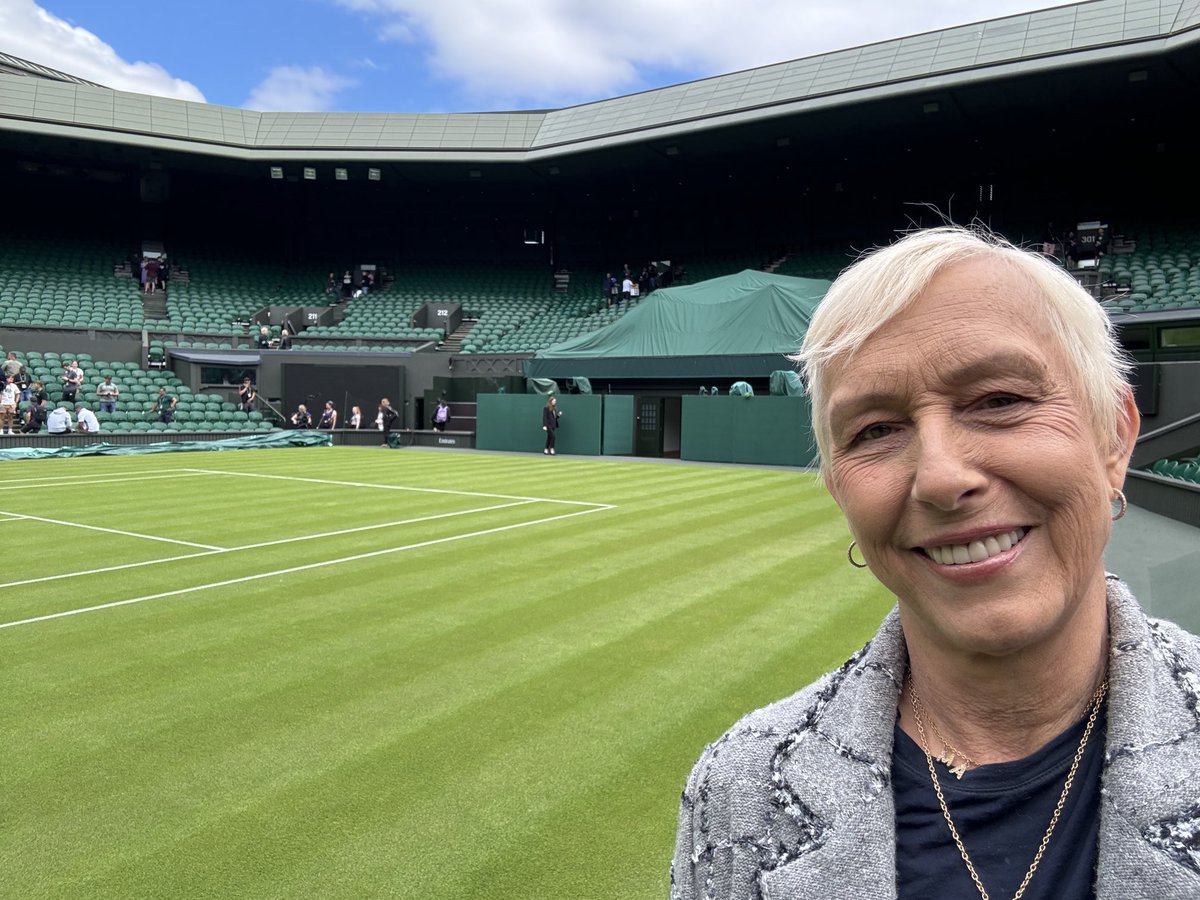 Martina Navratilova tweet media