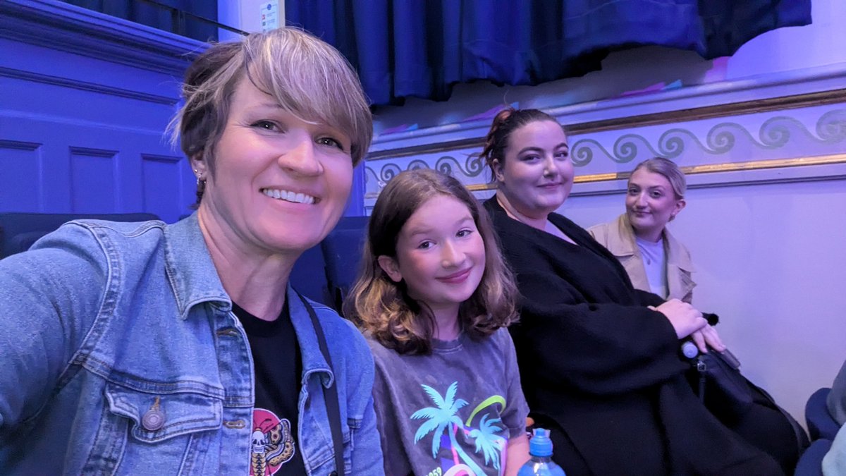 Leanne Rose tweet media