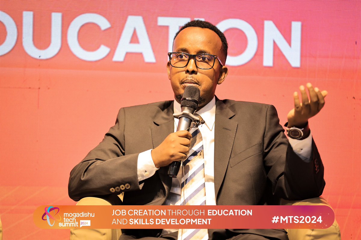 Mogadishu Tech Summit (@mogtechsummit) on Twitter photo “Today’s youth seek jobs that engage the mind, not just manual labor. Technology and business demand that technical schools provide essential skills.” - <a href="/MMBariise/">Mohamed Muse Hassan</a> Founding Director of <a href="/SIMADiLab/">SIMAD iLab</a>
#MTS2024 #TechForJobs #EducationForGrowth #mogadishutechsummit “Today’s youth seek jobs that engage the mind, not just manual labor. Technology and business demand that technical schools provide essential skills.” - <a href="/MMBariise/">Mohamed Muse Hassan</a> Founding Director of <a href="/SIMADiLab/">SIMAD iLab</a>
#MTS2024 #TechForJobs #EducationForGrowth #mogadishutechsummit