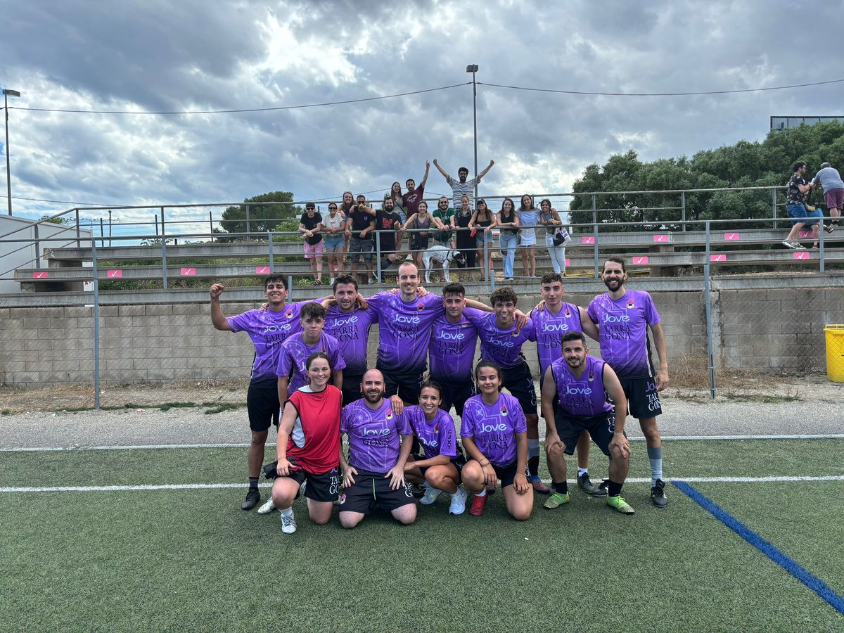 Aquest cap de setmana s’ha celebrat el torneig del <a href="/7guici/">Torneig del Seguici de Tarragona</a> on hi hem participat. Moltes gràcies a la organizació i les entitats.
Ens veiem aviat! ⚽️

#AllòQueVolem #castells