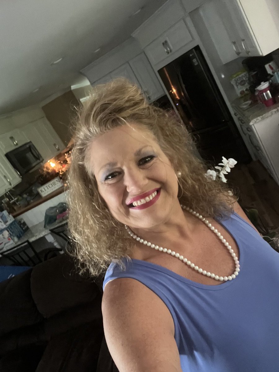 SherryG50496649's tweet image. Everyone have a blessed Sunny Sunday!