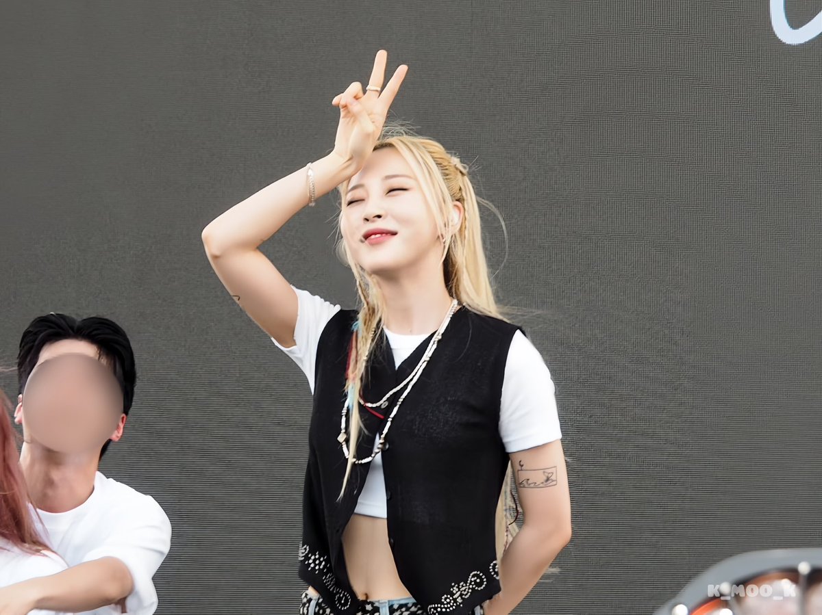 240630 台中好日音樂野餐市集 Good Days

🐹✌🏻

#MAMAMOO #마마무 #MoonByul #문별  #MoonByulE #문별이