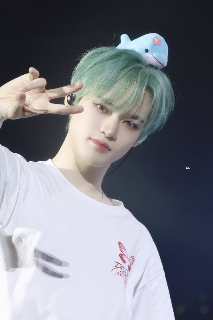 _Fleur1122's tweet photo. 240630 tds3

🫶🏻

#천러 #CHENLE #辰乐 
#NCT #NCTDREAM https://t.co/mv5uSb93rV
