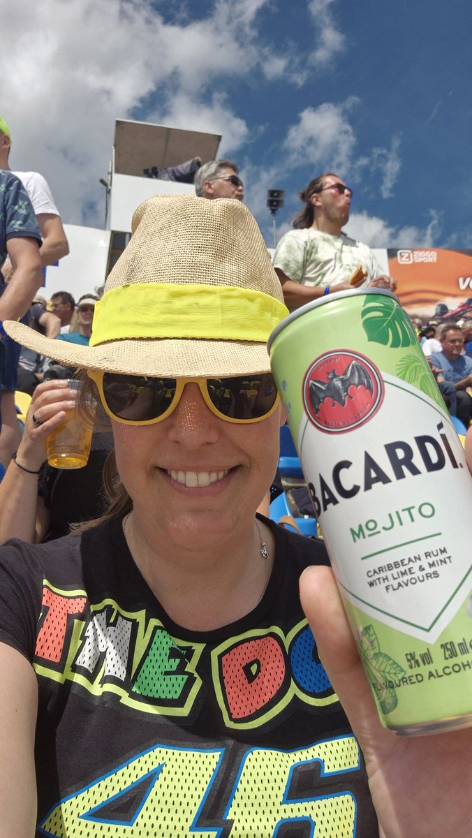 Hellen Lensing tweet media