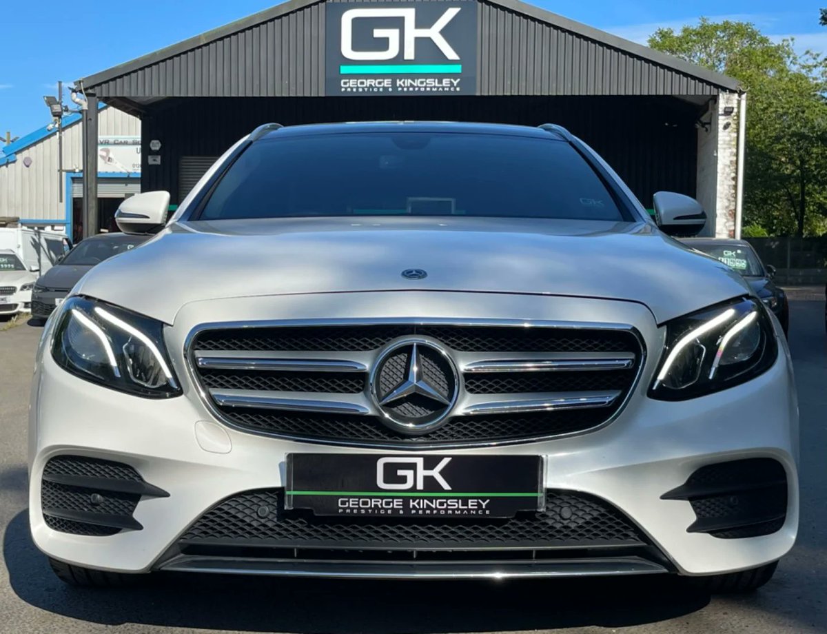 #Mercedes Benz E Class E220d AMG Line with a Premium Pack 🤍

Price: £19,995
Mileage: 69,109 miles
#CarFinance options available! 

Read the full car advert here: shorturl.at/ufi4M 

#mercedesbenz #eclass #e220d #amgline #premiumcar #essexcars #carsdelivered