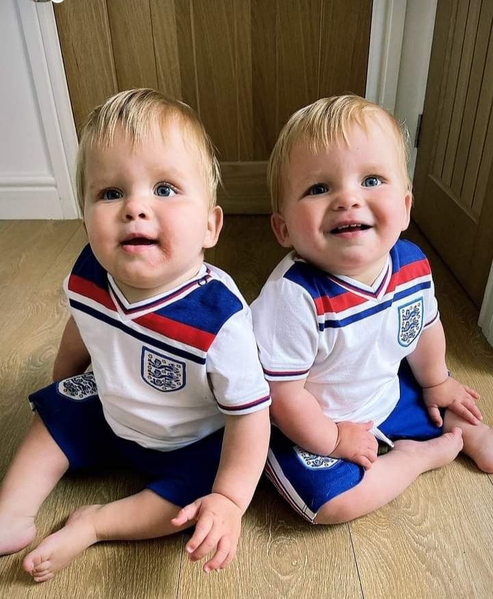 Lee DUCKETT tweet media