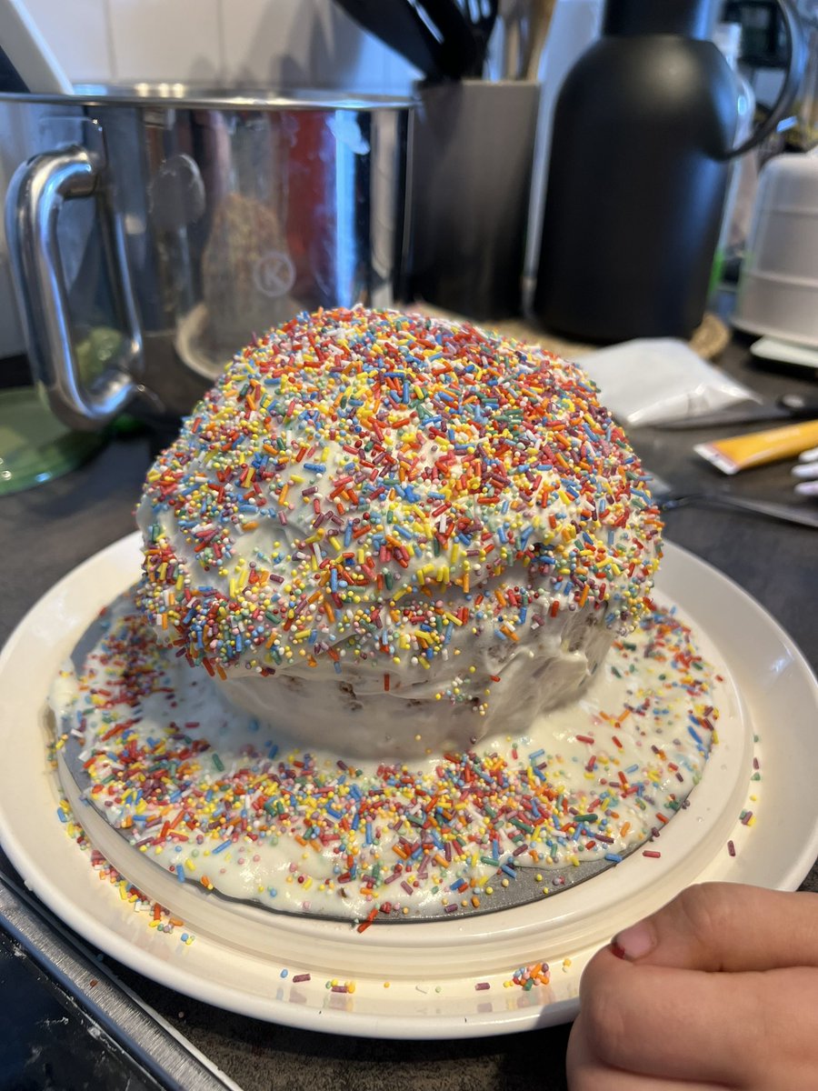 WING3RZ's tweet photo. Adds… making a cake to repertoire.

Wondering if I should write an inspiring    self congratulatory aspirational LinkedIn post of overcoming the odds.

TBD if the cake is edible.
Still proud of myself https://t.co/EB1K8oDGM0