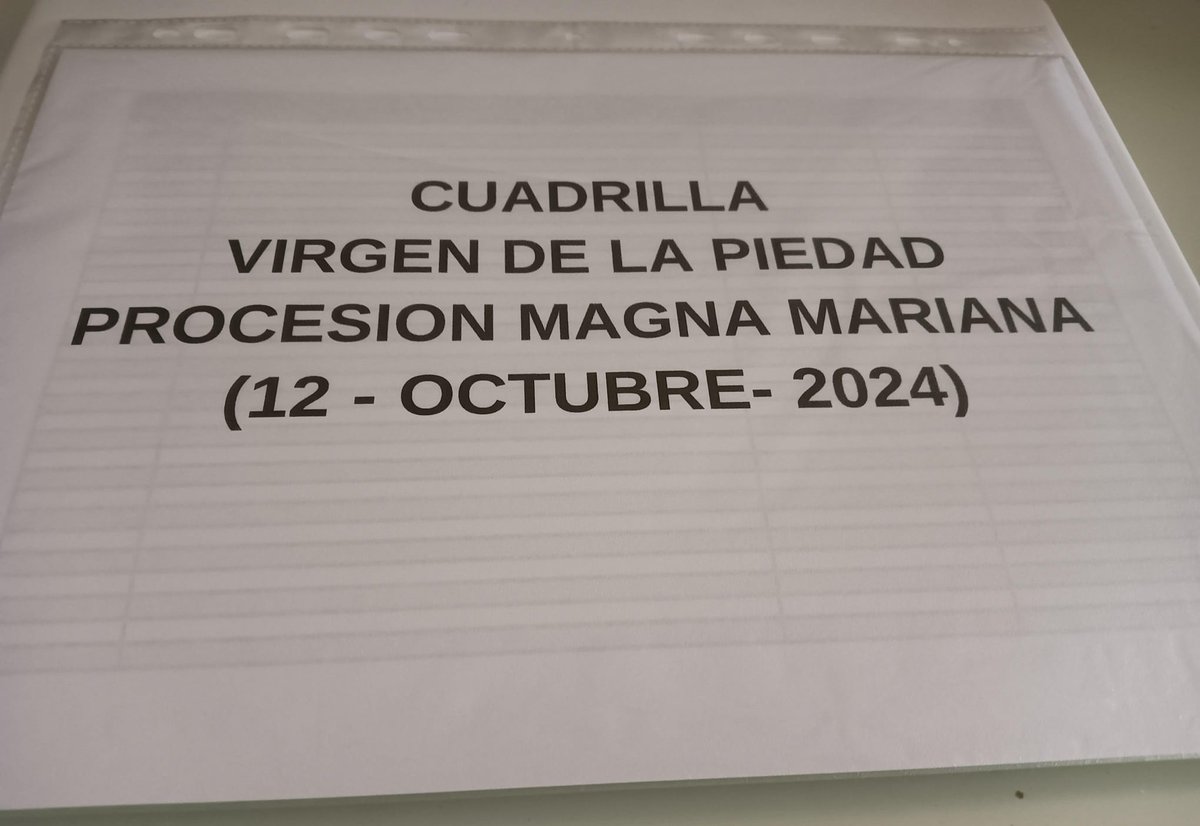 capatazmjelena's tweet photo. Ayer, escribimos un nuevo renglón en nuestra pequeña historia... Añadimos una nueva carpeta al archivo del trabajo y el sentimiento.

Gracias a todos y a la @HdadPiedadJerez por el trato.

Benditos sean los costaleros por todo lo bueno que ofrecen!! https://t.co/XlA0teWaXW