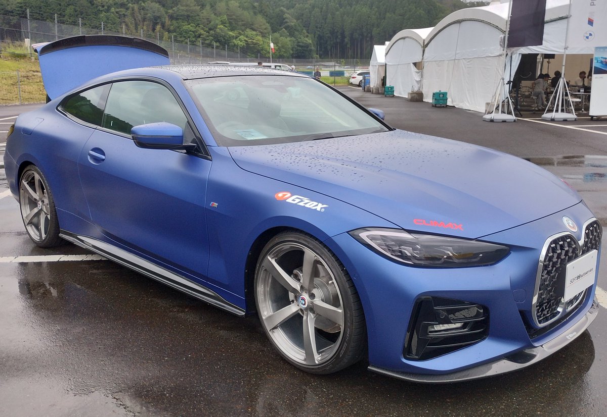 入院手術前日ですが、BMW&amp; MINI Racing Rd.3 Supported by Elbe BMWの応援に🏁

高橋社長、2戦連続完走おめでとうございます☝️

#elberacing #elbebmw #エルベオート #m2csracing  #Marking_and_Print_Factory_Jump 
#Jump
#オリジナル
#プリント
#ユニフォーム
#1枚からOK
#剥がしてやり替えプリント