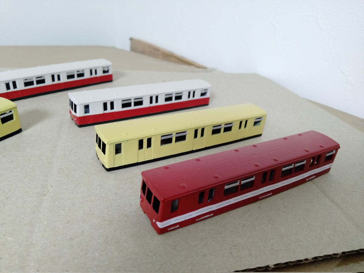 Nゲージ】ドイツ地下鉄D型電車（2両セット） - ヨシカワ第一工廠