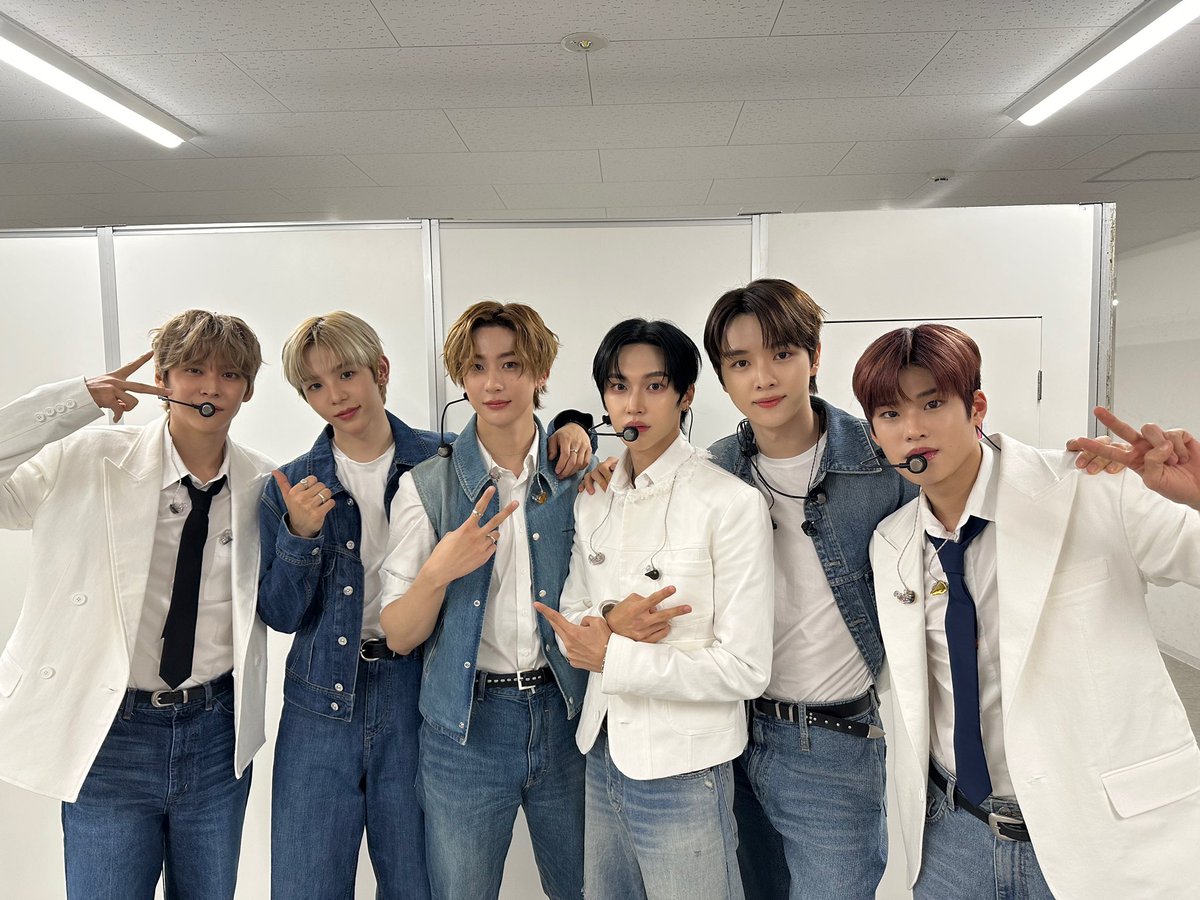 RIIZE_JPN's tweet photo. 2024 Show! Music Core in JAPAN

ありがとうございました✌️🧡
MC SHOTARO🧋📸

#RIIZE #라이즈 #RISEandREALIZE
#SHOW_MUSIC_CORE_JPN #ShowMusicCore
#ウマクチュンシン #ウマチュン
#ウマチュンinJAPAN
#音楽中心 https://t.co/jZEOj4sMuG