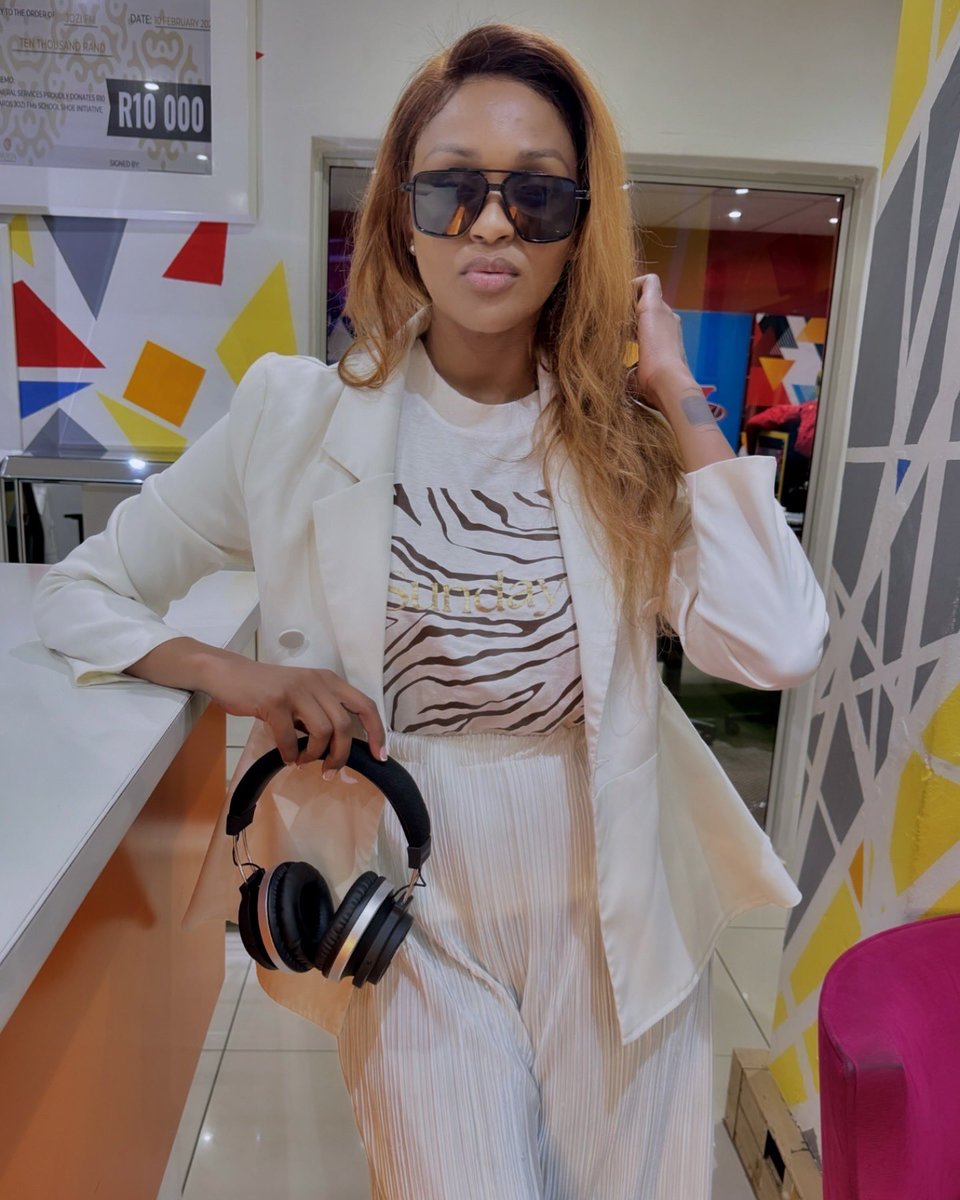 Refiloe Motsei tweet media