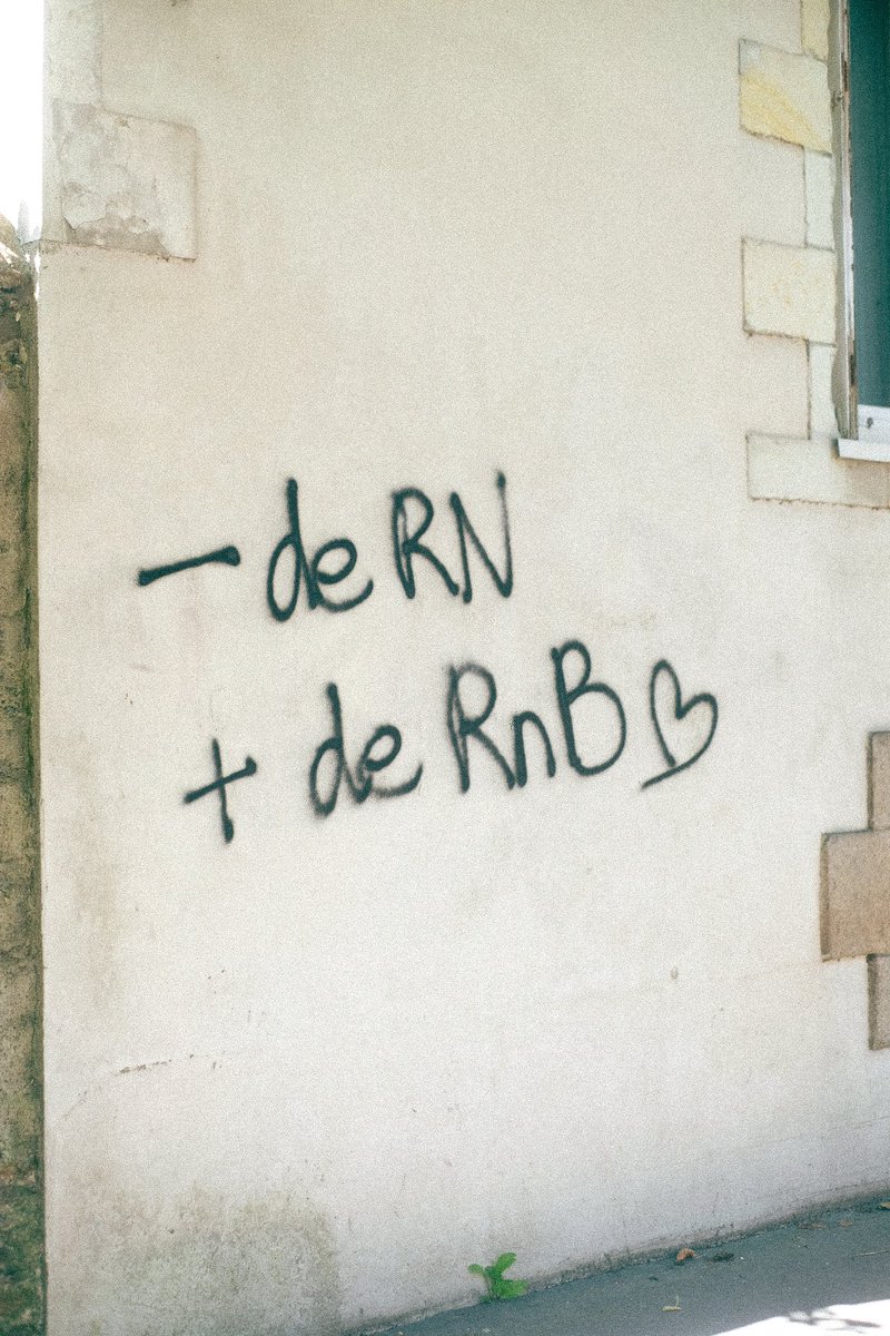 shimmya_'s tweet image. N’oubliez pas d’aller voter. 🗳️