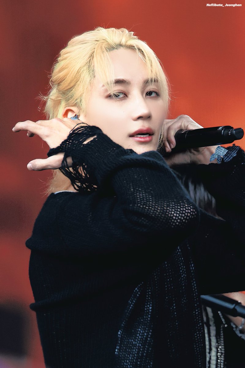 Neflibata_Jeonghan tweet media