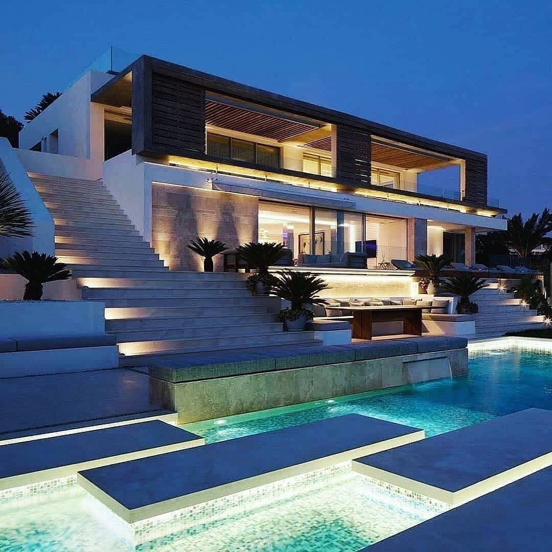 Interiorhunt11's tweet photo. This home! 😍 https://t.co/CpsnAc7wyM