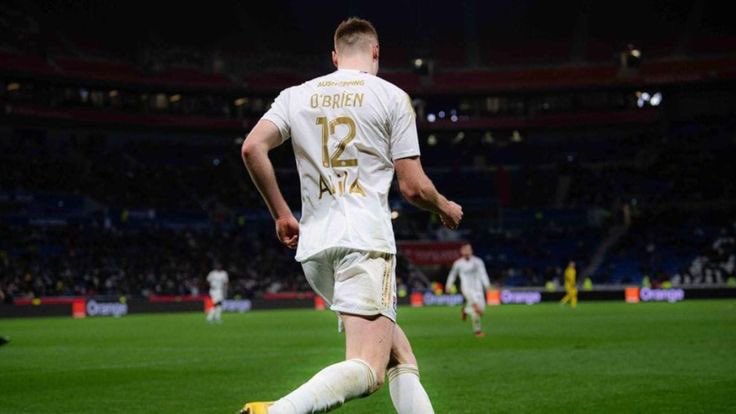 West Ham, Gürcü forvet Georges Mikautadze (23) ile sözleşme imzalamak için Metz'e teklif yaptı ve aynı zamanda Lyon'un İrlandalı defans oyuncusu Jake O'Brien (23)'ı da izliyor.

📰 The Guardian