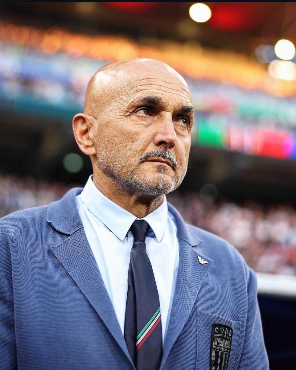 AlimSports_'s tweet photo. OFFICIAL: Luciano Spaletti will stay until the 2026 World Cup. #Worldcup2026 #football #italy https://t.co/l7DIk5Ido3