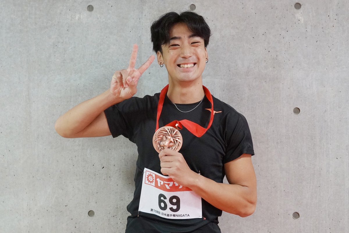 jaaf_official's tweet photo. 【#日本選手権】

／
✨男子110mハードル✨表彰式✨
＼

🎉���リオリンピック日本代表内定🎉
1位🥇#村竹ラシッド（JAL）13秒07

2位🥈#高山峻野（ゼンリン）13秒31
3位🥉#横地大雅（Team SSP）13秒39
（風+0.2）

おめでとうございます🎉
応援ありがとうございました🙌

#運命をかけた決戦 #U20日本選手権

✅速報
https://t.co/6R3uNP5xRM