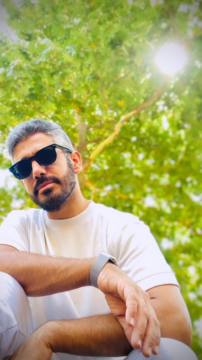 mahey_90's tweet photo. Dışarıdan kesin sevgilisi vardır diye bakılan aslında hiç sevgilisi olmamış o kişisindir.. https://t.co/41kVzyGggh