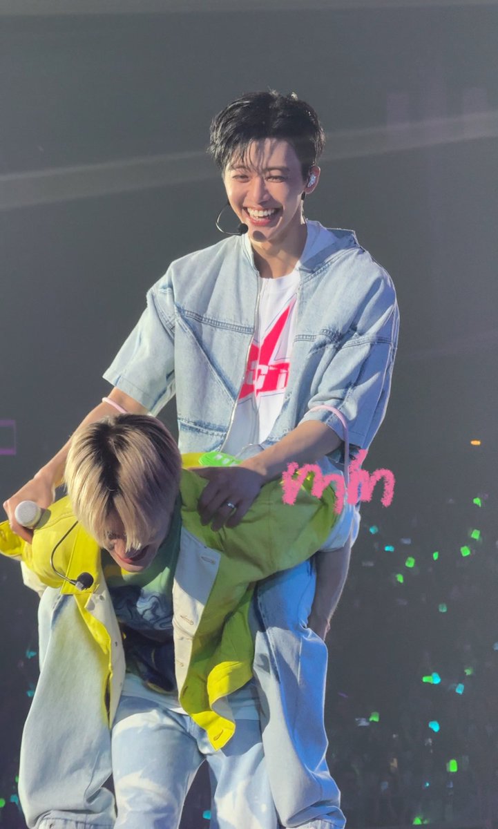 macncheeeese_'s tweet photo. 240630 드림쇼 3 싱가포르
CANDY JAEMIN JENO SIBALLLLLLLL 😭😭😭😭😭😭😭😭😭😭😭😭😭😭😭🤍🐰🐶
#재민 #JAEMIN #제노 #JENO https://t.co/3ia9KPhy2P