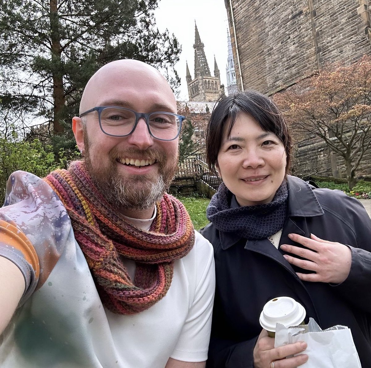 Friends, followers… 

I am ridiculously proud to share that
Vessels of Memory: Glass Ships of Sunderland has been selected for Pick of the Week
@Ayako_Tani | <a href="/Sister_Sounds/">Sister Sounds</a> 

6:15pm on <a href="/BBCRadio4/">BBC Radio 4</a> 📻🎉

Huge thanks to the PotW team:
@FelixWhite | @AntaineMacAoidh | <a href="/PeteLiggins/">Pete Liggins</a>