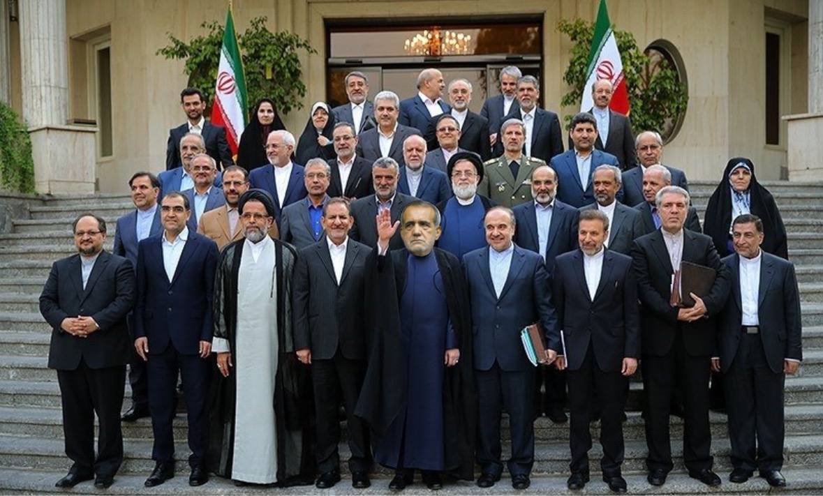 MissSeyedeh's tweet photo. ما رو از دولت طالبان می‌ترسانن حال آن که دولت مغول برای نابودی ایران پیش روست...

#به_عقب_برنمی‌گردیم‌ https://t.co/2obUJtNcaG