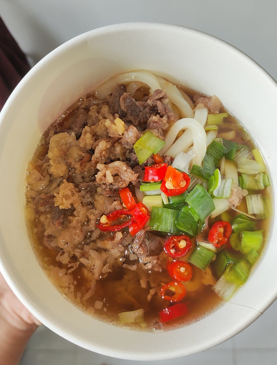 memejemen's tweet photo. ~MAKANAN GOFOOD/GRABFOOD UI DEPOK &amp; SEKITARNYA~

Dibuat spy km gk beli crisbar lg crisbar lg😔🙏

(coming from someone yg sblm makan scroll gofut dlu 2 jam) https://t.co/KEcjdHYRVb