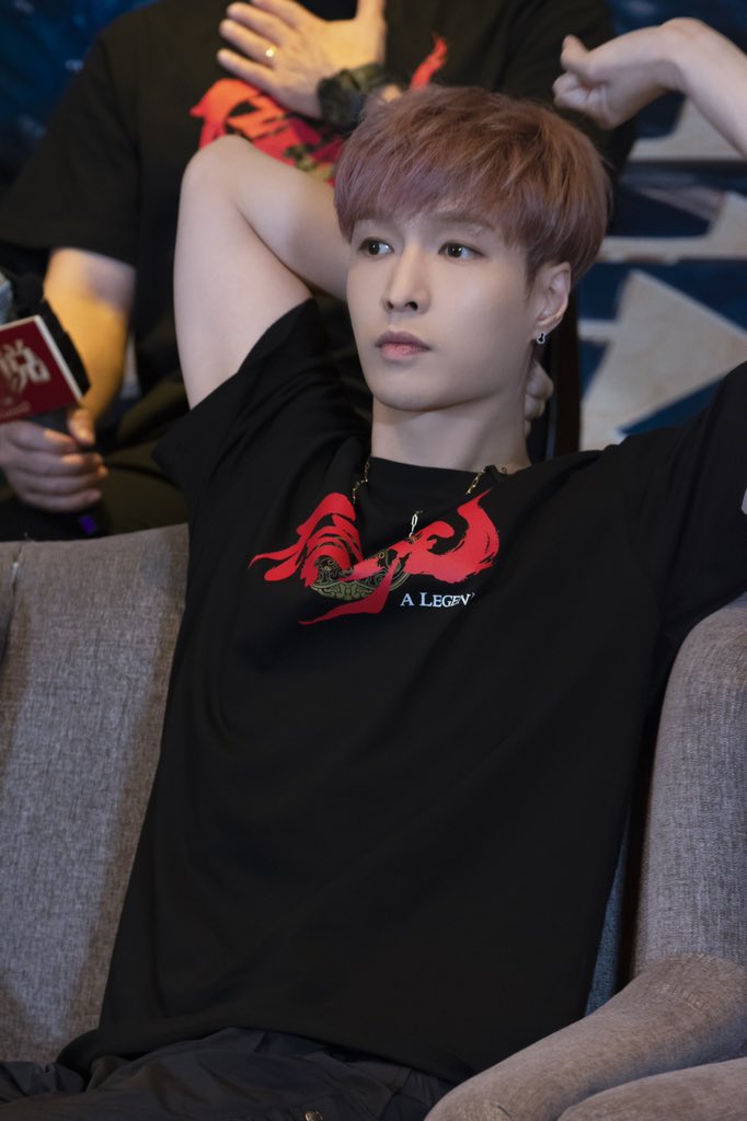 Lay Zhang Studio tweet media