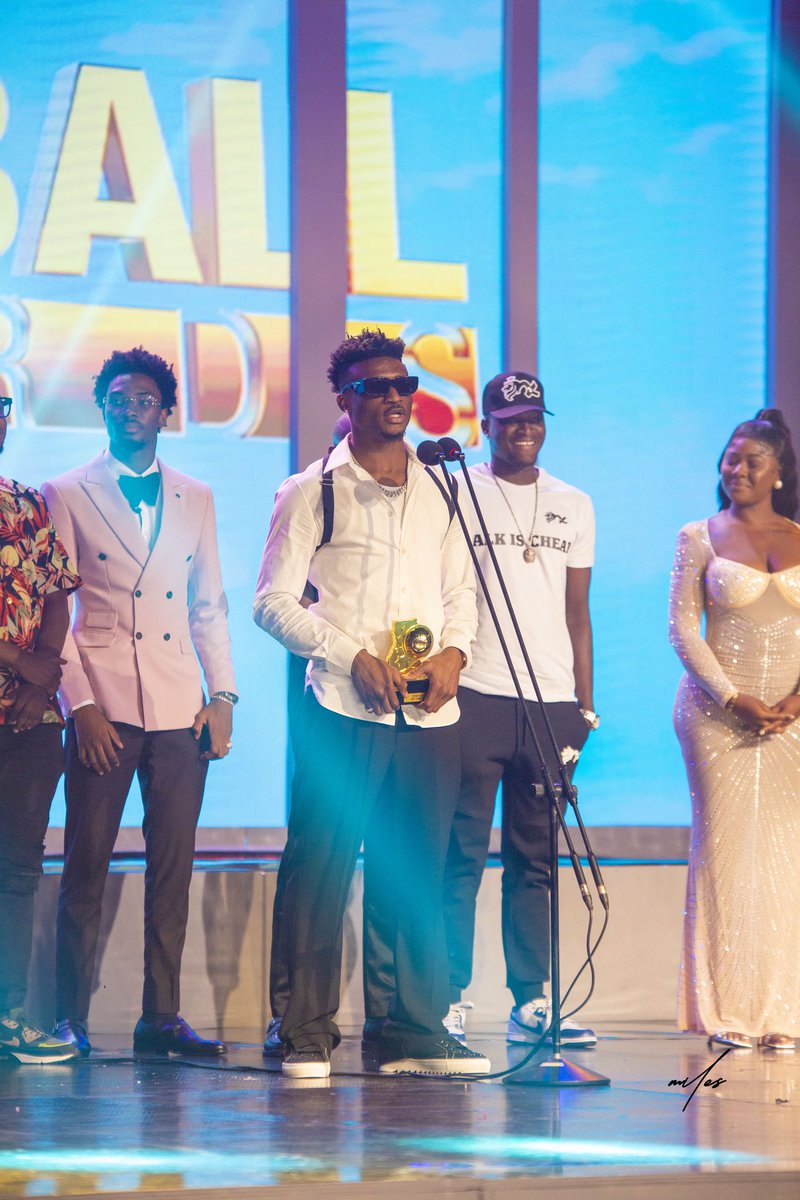 heismiles63's tweet photo. Star boy @KudusMohammmed won Player of the Year and Goal of the year at 2024 Ghana Football Awards 
#GFA 
#GFAwards https://t.co/AON2lw8Zky