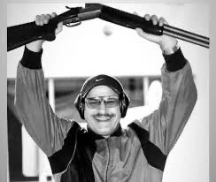 انا لله  وانا اليه راجعون
الله يرحمه ويغفرله 
ونعم الجار  دماثة خلق وطيب
رحمك الله  ابايوسف