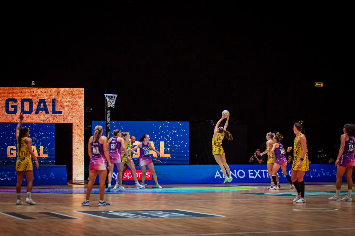 AO Manchester Thunder Netball tweet media