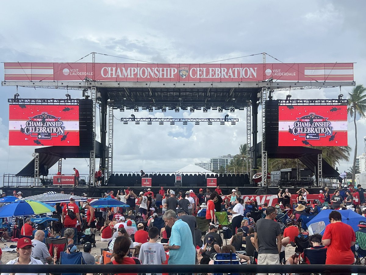 Home base for our parade coverage. We’ve got crews all along A1A with every angle. It all begins at 11am. Streaming info in the thread…
