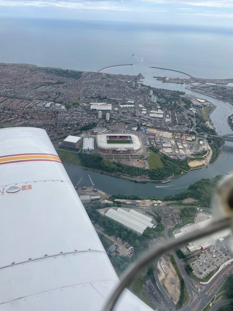 Victoria Button tweet media