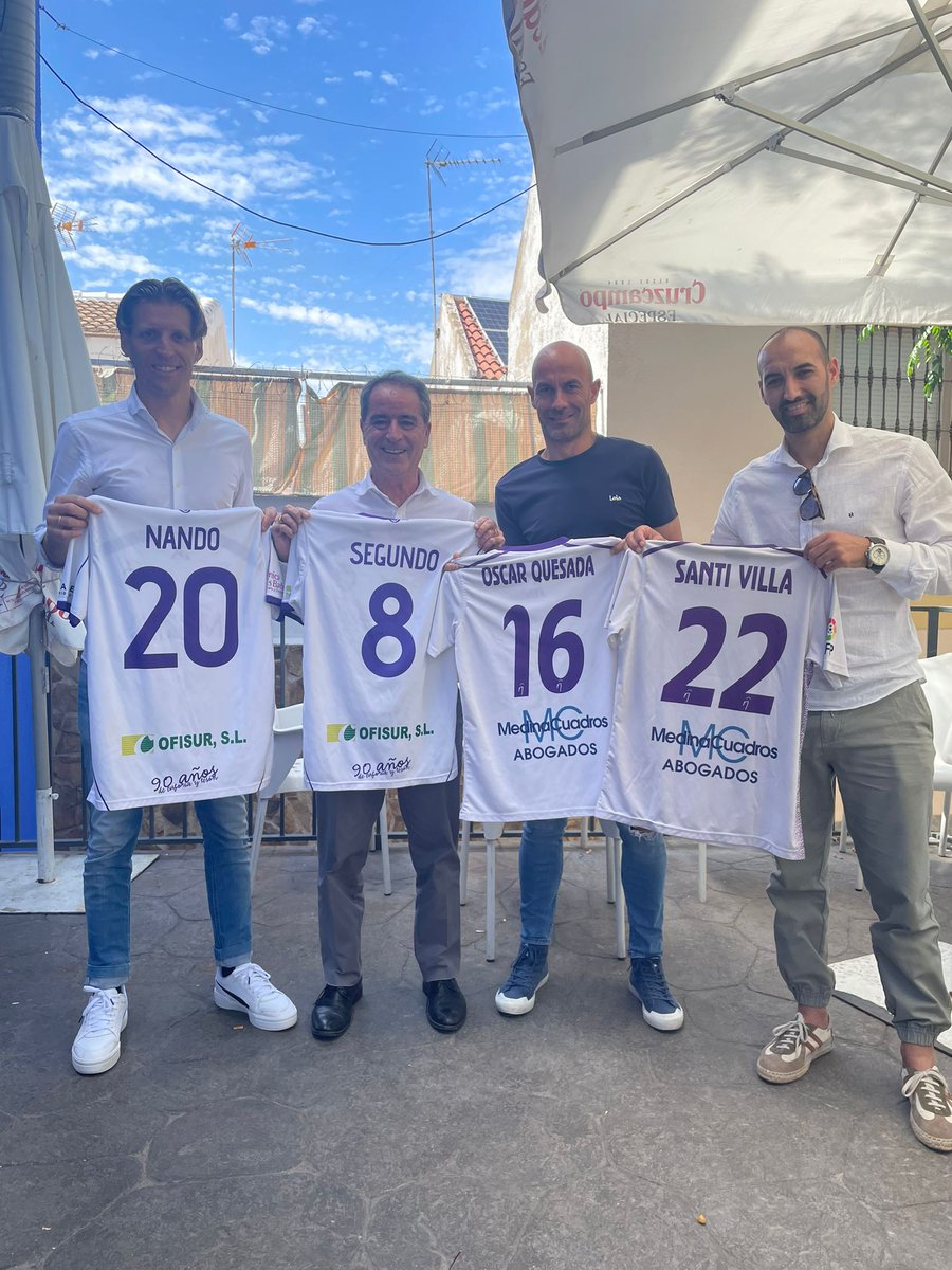 SEGUNDO ESPINOSA JIM (@sespinosajim) on Twitter photo Enorme <a href="/OscarQuesada6/">Oscar Quesada</a> y aquel equipo. Con gente humilde, pero muy comprometida y con bajo presupuesto, se consiguió el milagro...El tiempo os ha puesto en vuestro sitio..Leyendas del <a href="/RealJaenCF/">Real Jaén C.F.</a> .<a href="/SantiVilla19/">Santi Villa</a> <a href="/nandoyanto/">Nando</a> Enorme <a href="/OscarQuesada6/">Oscar Quesada</a> y aquel equipo. Con gente humilde, pero muy comprometida y con bajo presupuesto, se consiguió el milagro...El tiempo os ha puesto en vuestro sitio..Leyendas del <a href="/RealJaenCF/">Real Jaén C.F.</a> .<a href="/SantiVilla19/">Santi Villa</a> <a href="/nandoyanto/">Nando</a>