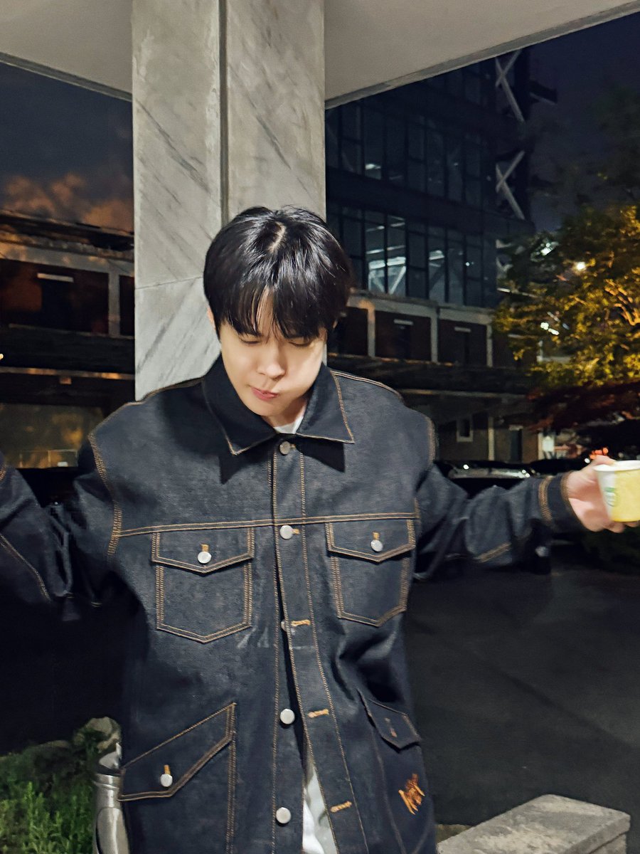 ทุกคนเงียบ