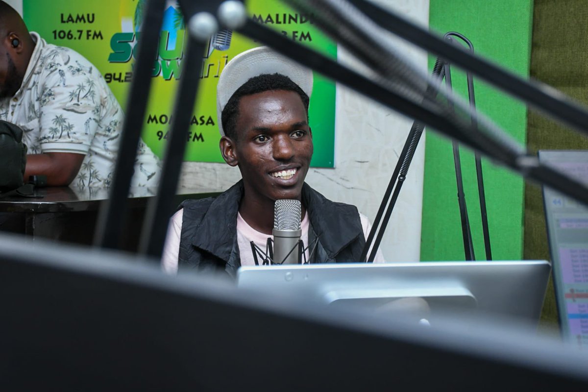 swahilipothub's tweet photo. The #KooStore Guest of the day - Vybez Killer  is here with us as he shares his journey. Do you have any questions for him?

94.2FM Mombasa, 103.4FM Voi, 103.3 FM Malindi/Galole
106.7FM Lamu
Studio lines: 0732 942 942 / 0712 942 942
SMS line: 0769 228 281 https://t.co/QndPtFMRMl