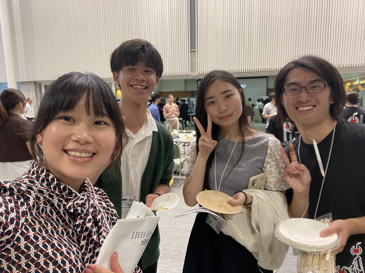 11ktgwaic29's tweet photo. #TEDxNagoyaU の主催するイベント #HitReset に参加しましたー!
HitResetは、“固定概念を壊す”ということを目的とするイベントです!
登壇者の方のプレゼンが面白くて、学ぶことが多くて、最後まで目が離せませんでした👀✨
誘ってくれたさんちゃんに感謝です☀️🥰 https://t.co/Wymyqe3x2C