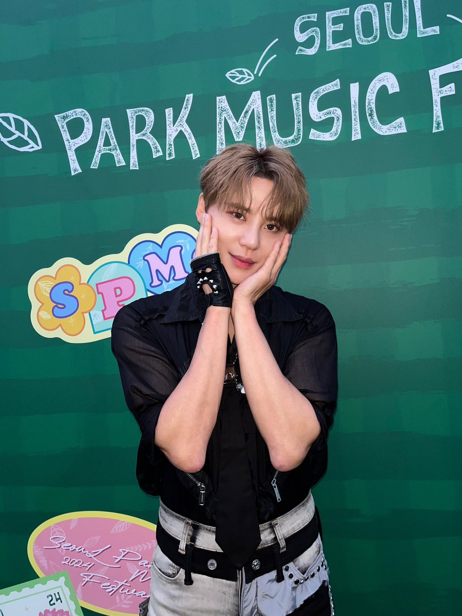 김준수 2024 <서울 파크 뮤직 페스티벌> 셋리

1 X song
2. Pit a pat
3. 사랑 하고 싶지 않아
4. 낮은별 
5. No Reason + 예뻐
6. XITIZEN
7. 스물한 번째 계절이 널 기다릴테니까
8. 그들도 우리처럼
9.Incredible

#김준수 #시아준수 #XIA #파뮤페